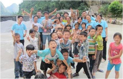 ��h������W���������Єӡ��F�֧�̵��c�ǏV���ό����Rɽ�h��կ�l(xi��ng)¡��С�W��7��18��������?y��u)麢�ӂ��e�k��Ȥζ�\�ӕ�������������K������^�ӣ�����������Ŀ������ʮ�֟������\�ӕ���Ļ����֧����c���ӂ��_�ĺ�Ӱ��