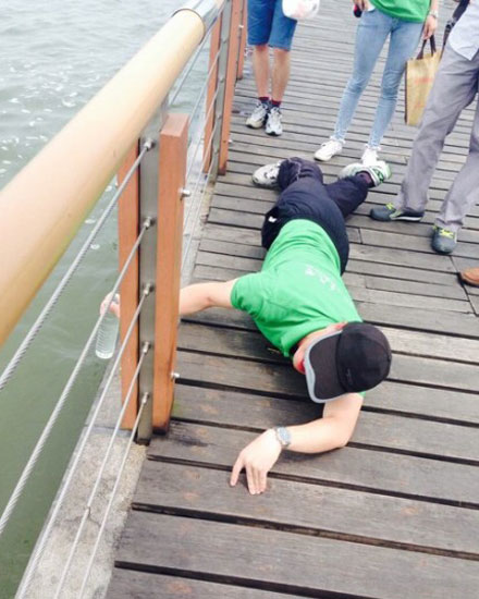 �Ϸʹ��I(y��)��W��ĸ�H�����������`�F�꠆T��ɼ����@ˮ��ſ�ڵ�����