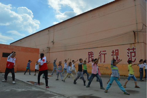 �x�ЌW(xu��)Ժ�tʮ��ů��־Ը����(w��)꠵�ɽ��ʡ�����н��ڿh��Ȫ�l(xi��ng)־Ը����(w��)�����Ȫ�l(xi��ng)�ĺ��ӂ��_�O(sh��)��ȭ���n�����g(sh��)�n������(qi��ng)�w�|(zh��)�����M(j��n)��������ȫ��l(f��)չ�� (2)