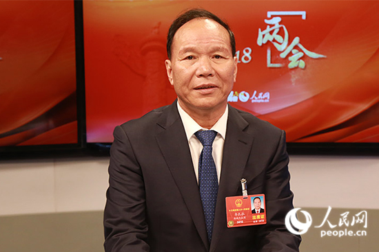 ȫ��(gu��)�˴�������������΅^(q��)�hί����(sh��)ӛ�����΅^(q��)��ϯ�R����������W(w��ng)ӛ�� ���� �z��